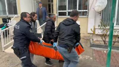 Adıyaman’ın Kahta ilçesinde 48 yaşındaki M.U, "Psikolojim bozuk, kimse sorumlu