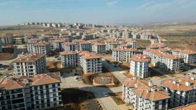 Gaziantep Büyükşehir Belediyesi, Güneyşehir’de gerçekleştirdiği konut projesinde hak sahibi olan