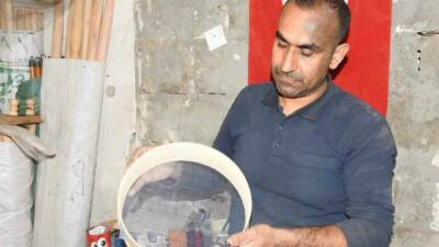 Kaybolmaya yüz tutmuş elekçilik mesleğinin son temsilcileri arasında yer alan