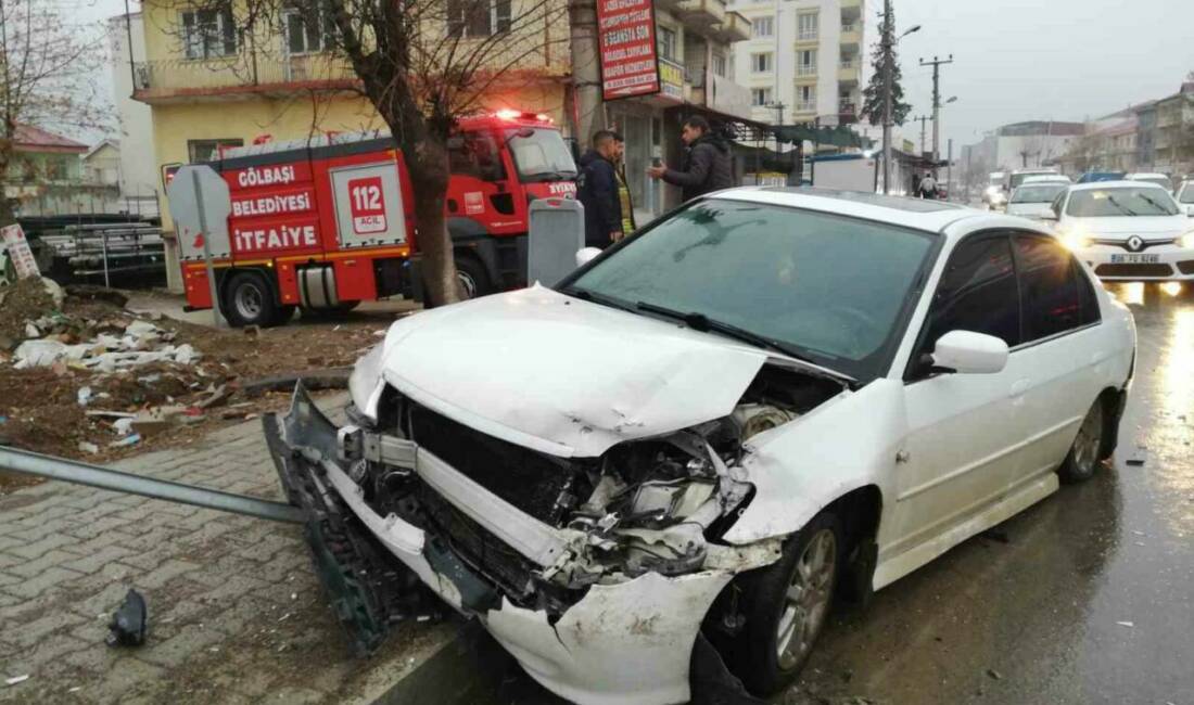 Adıyaman’ın Gölbaşı ilçesinde minibüs