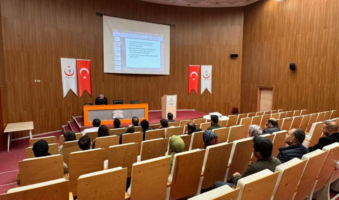 Adıyaman Eğitim ve Araştırma Hastanesi'nde 2025 yılının ilk eğitim programı