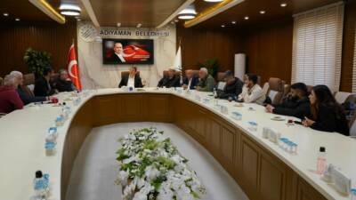 Adıyaman Belediye Başkanı Abdurrahman Tutdere, düzenlediği basın toplantısında, 6 Şubat