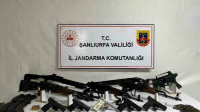 Şanlıurfa’da jandarma tarafından silah kaçakçılarına yönelik düzenlenen operasyonda 15 kaçak