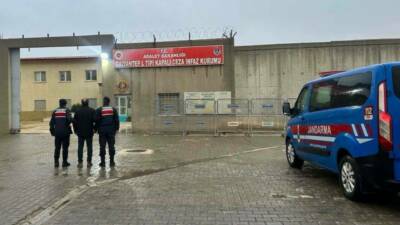 Gaziantep’te dolandırıcılık suçundan hakkında 15 yıl kesinleşmiş hapis cezası bulunan