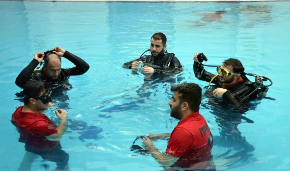 Diyarbakır Büyükşehir Belediyesine bağlı İtfaiye Su Altı Arama Kurtarma ekibi,