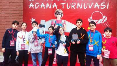 SANKO Okulları, VEX IQ Robot Yarışmasına katıldığı iki takımıyla dört