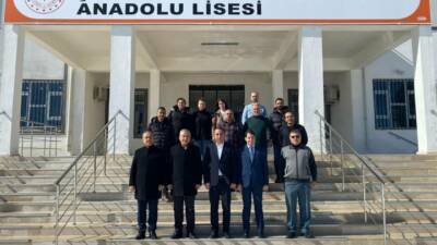 Besni Kaymakamı Çağlar Partal ve ilçede refiklik stajını sürdüren Kaymakam