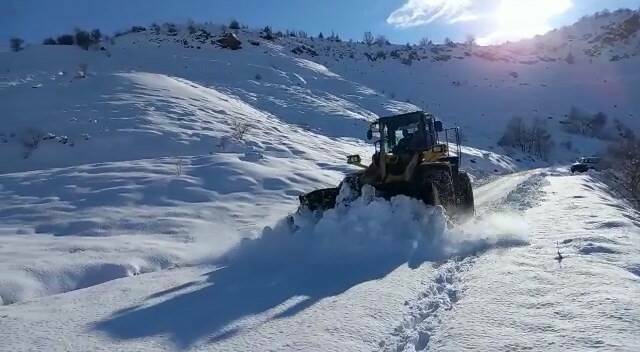 Sabah saatlerinde etkili olan kar yağışı nedeniyle Adıyaman’da 18 köy