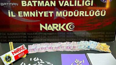 Batman’da üzerinde 41 parça uyuşturucu madde bulunan şüpheli tutuklandı.