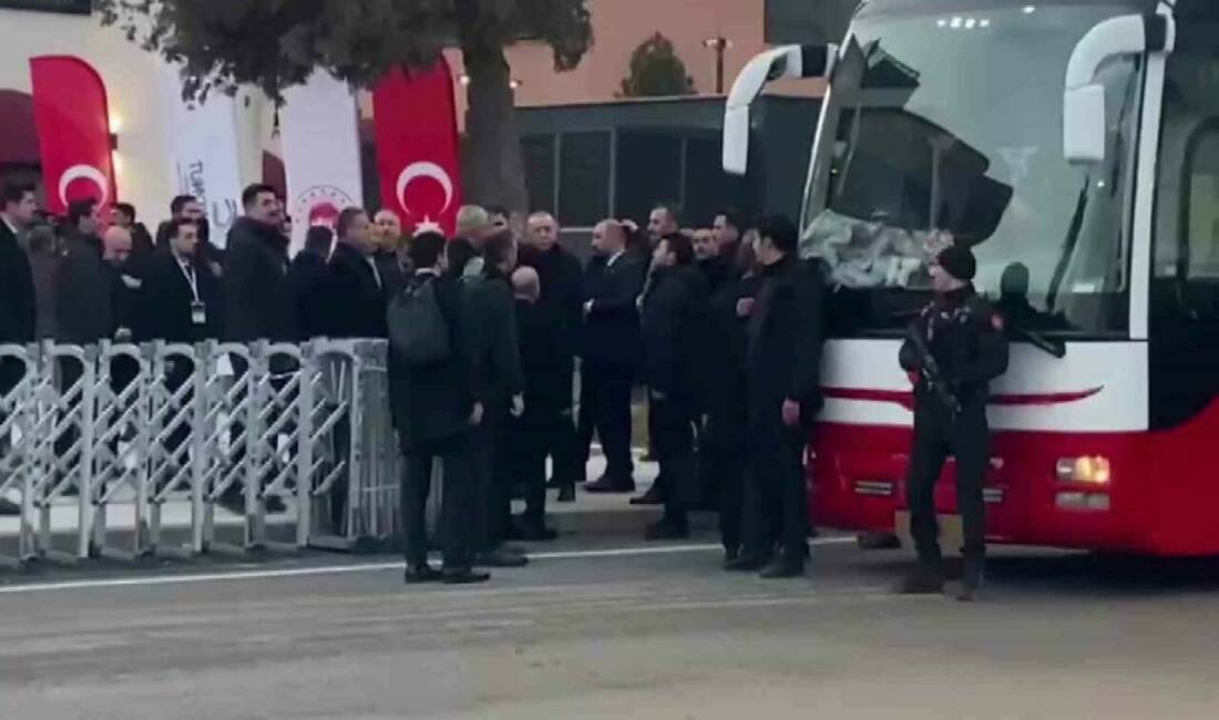 Asrın felaketinin yıl dönümünde Adıyamanlılarla buluşan Cumhurbaşkanı Recep Tayyip Erdoğan,