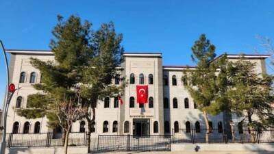 Siirt’te Eruh Kaymakamlığı 4 adet taşınmazın kiraya verildiğini bildirdi.