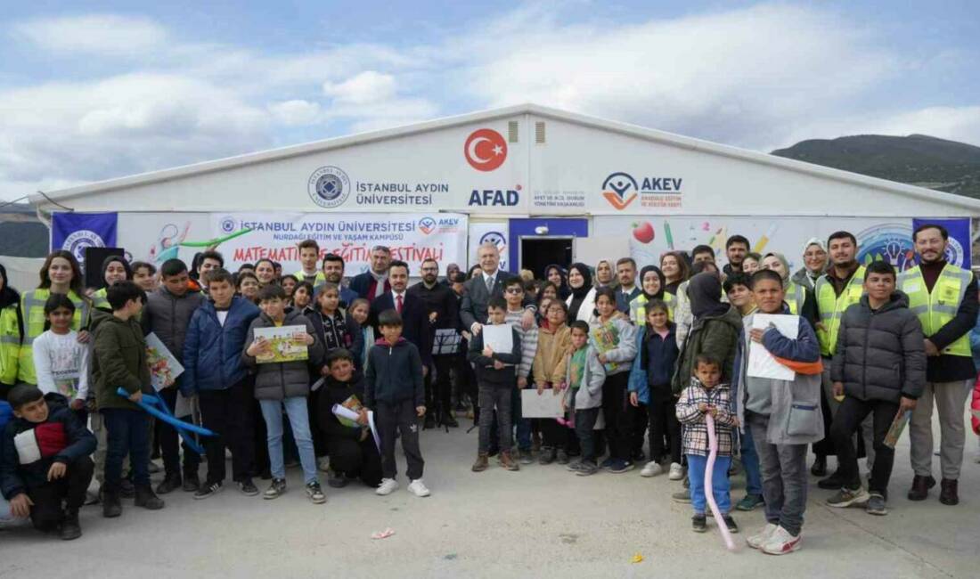 İstanbul Aydın Üniversitesi (İAÜ) tarafından, deprem bölgesi Gaziantep’in Nurdağı ilçesinde