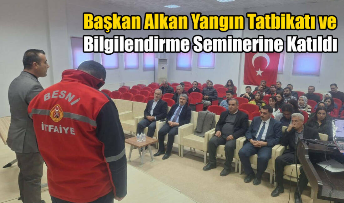 Besni Belediye Başkanı Reşit Alkan, itfaiye ekipleri tarafından Besni Sosyal