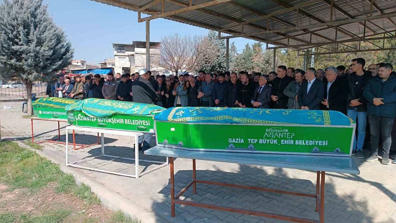 Gaziantep’te sobadan sızan karbonmonoksit gazından zehirlenerek hayatını kaybeden 3 kardeş,