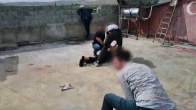 Şanlıurfa’nın Akçakale ilçesinde, iletişim yoluyla 16 farklı ilde toplam 29