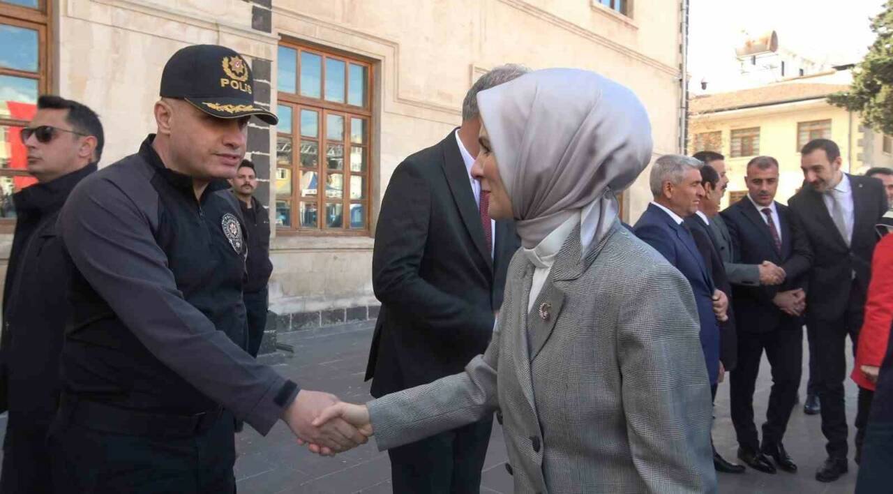 Aile ve Sosyal Hizmetler Bakanı Mahinur Özdemir Göktaş, Kilis’te temaslarda