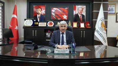 Adıyaman Kahta Belediye Başkanı Mehmet Can Hallaç, 8 Mart Dünya