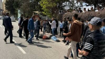 Şanlıurfa’da cadde ortasında silahlı saldırıya uğrayan 2 kardeş hayatını kaybetti.