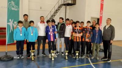 Adıyaman’ın Gölbaşı ilçesinde okul sporları kapsamında yapılan flor korling müsabakalarında