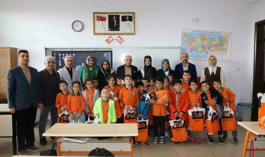 RTÜRK Bölge Sorumlusu Sümeyye Selvican Şafak’ın davetiyle Adıyaman’a gelen Eski