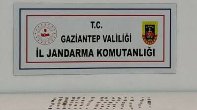 Gaziantep’te jandarma ekiplerinin şüpheli bir şahsın üzerinde yaptığı aramalarda tarihi