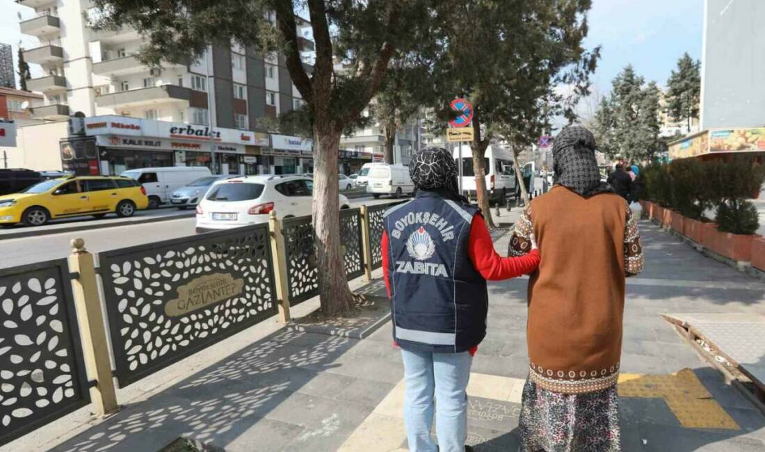 Gaziantep'te Ramazan ayında dilencilere yönelik denetimler sıklaştırıldı. Şehir genelinde gerçekleştirilen