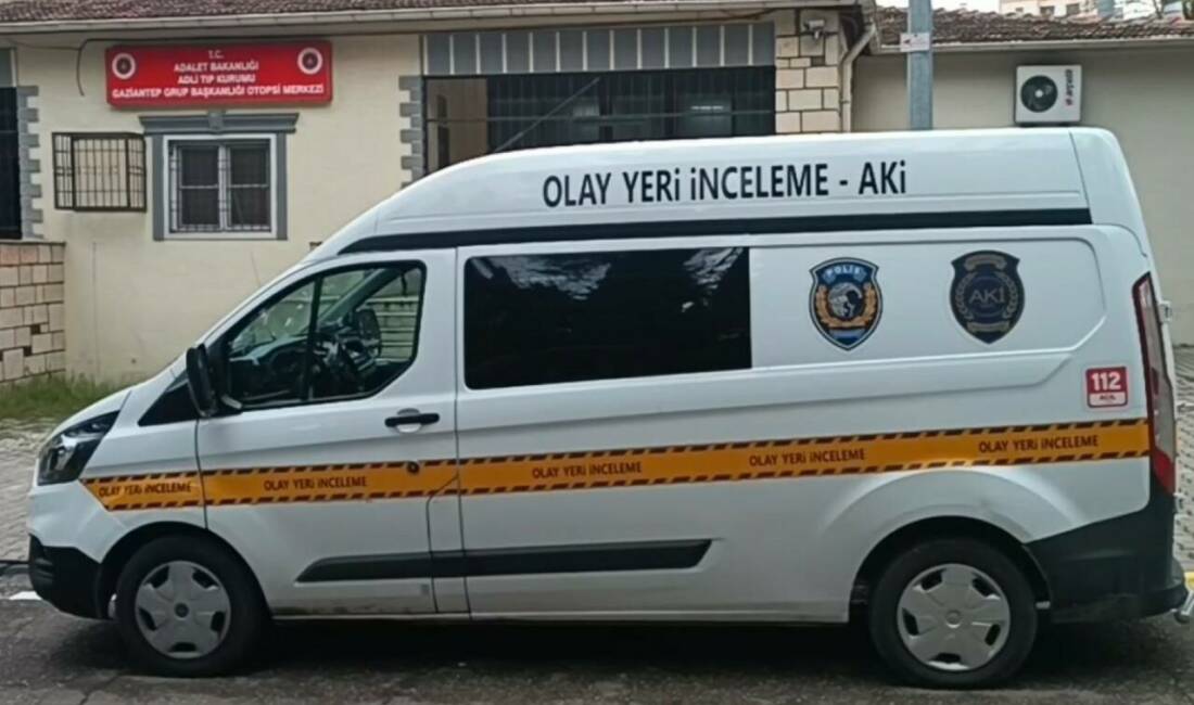 Gaziantep’te alacak-verecek meselesi nedeniyle tartıştığı arkadaşı tarafından bıçaklanan 17 yaşındaki