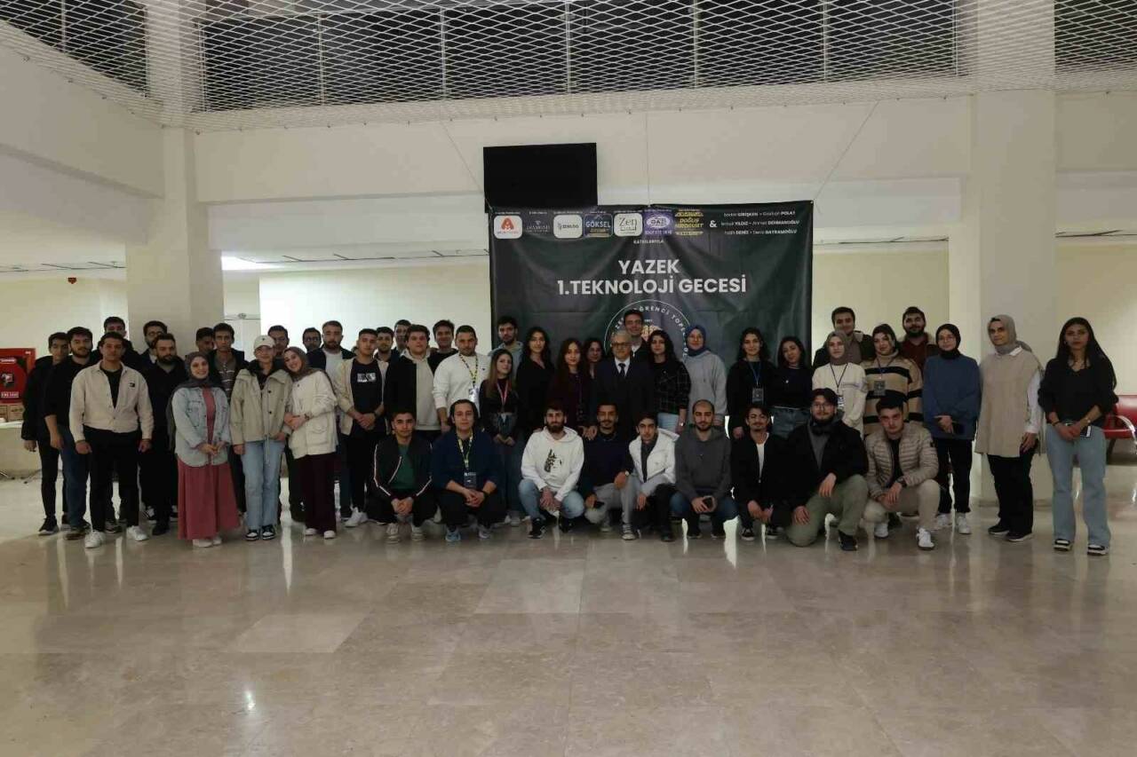 Gaziantep İslam Bilim ve Teknoloji Üniversitesi'nde gerçekleştirilen "YAZEK 1. Teknoloji