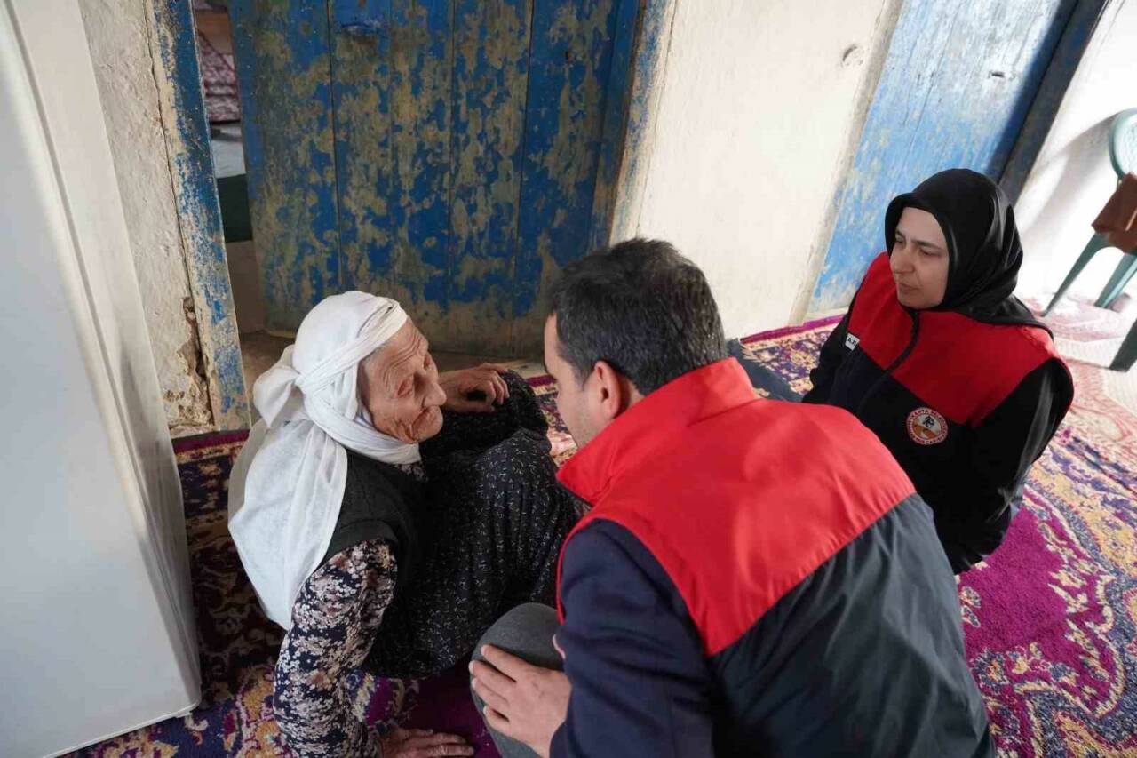 Kahta Belediyesi, Gönül Eli Projesi ile ramazan ayında ihtiyaç sahibi