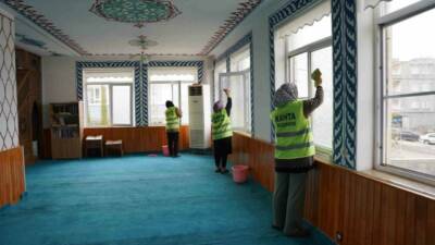 Adıyaman’ın Kahta ilçe Belediyesi, ramazan ayı boyunca sürdürdüğü temizlik çalışmalarını