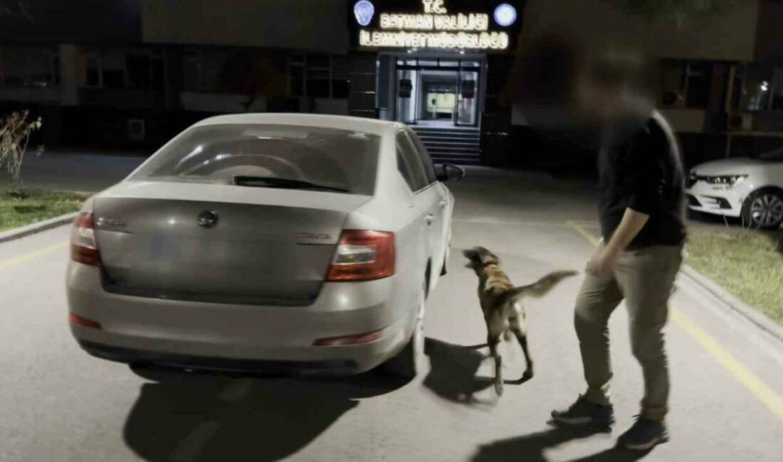 Batman'da polis köpeği Linda'nın yardımıyla durdurulan araçta 2 kilo 66