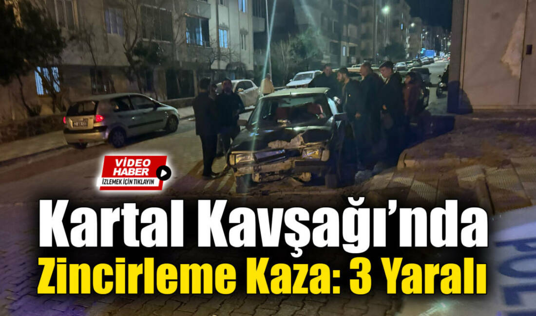 Besni’de Yenikent Kartal Kavşağı'nda meydana gelen zincirleme trafik kazasında 3