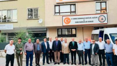 Şırnak’ta bazı ziyaretlerde bulunan 15 Temmuz Demokrasi Şehitleri Gazileri ve