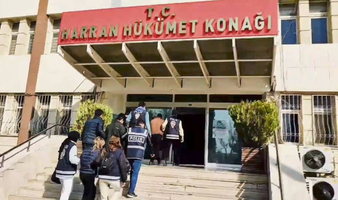 Şanlıurfa’nın Harran ilçesinde iletişim yoluyla dolandırıcılık yapan şahısların 'Atıcı Evi'