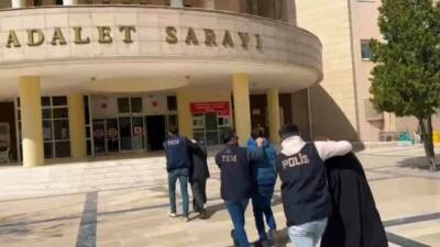 Şanlıurfa’da terör örgütü DEAŞ’a yönelik düzenlenen operasyonda gözaltına alınan 3