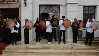 Siirt’te baharın gelişi Nevruz çeşitli etkinlikleri ile kutladı.