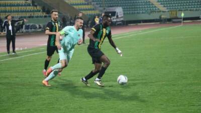 Şanlıurfaspor, Esenler Erokspor'a 2-0 yenildi. Maçta Fernandes ve Kayode'nin golleri