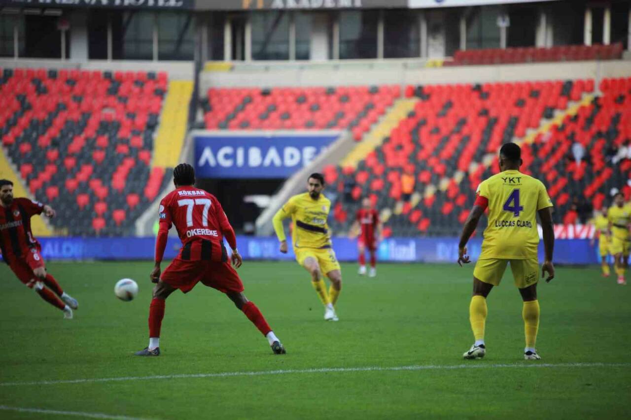 Gaziantep Futbol Kulübü, Trendyol Süper Lig’in 26. haftasında konuk ettiği