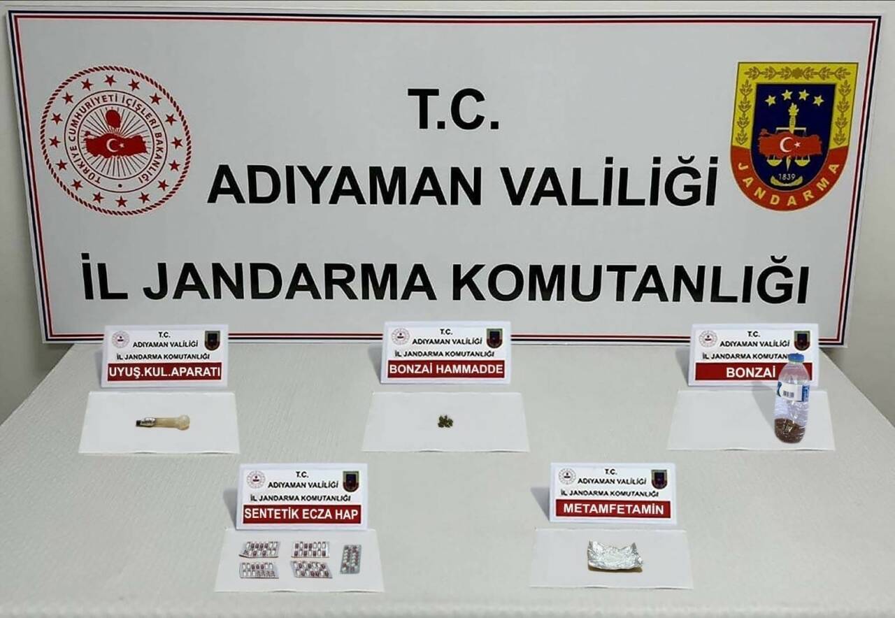 Adıyaman'da yapılan uyuşturucu denetimlerinde 28 kişiye işlem yapıldı. Operasyonda sentetik