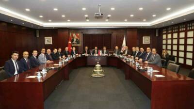 Türkiye Bankalar Birliği Başkanı ve Ziraat Bankası Genel Müdürü Alpaslan