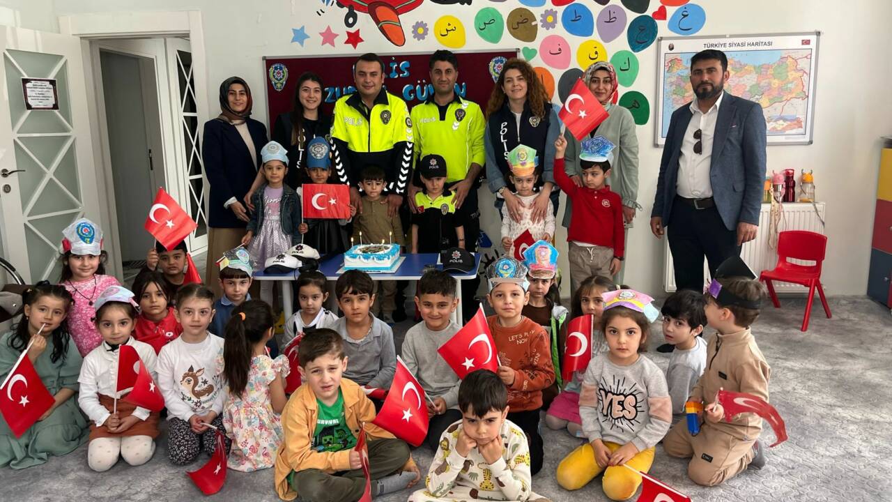 Besni İlçe Emniyet Müdürlüğü Toplum Destekli Polislik Büro Amirliği ekipleri,