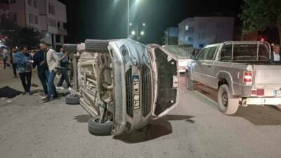 Adıyaman'ın Yeşilyurt Mahallesi'nde meydana gelen kazada, 34 MIE 343 plakalı