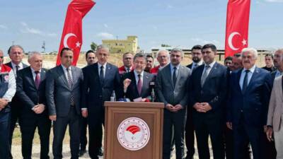 Tarım ve Orman Bakanı İbrahim Yumaklı, Mardin'de Tuz Çalısı Tesislerini