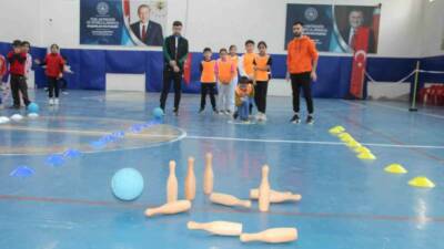 Şırnak Cizre ilçesinde ilkokul öğrencilerini spora teşvik eden İlkokullar Arası