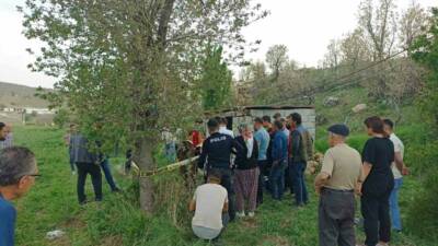 Adıyaman’ın Gölbaşı ilçesinde dağda hayvanlarını otlatan yaşlı adam kalp krizi