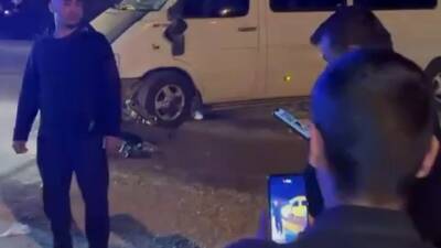 Adıyaman’ın Kahta ilçesinde minibüs ile motosikletin çarpışması sonucu bir kişi