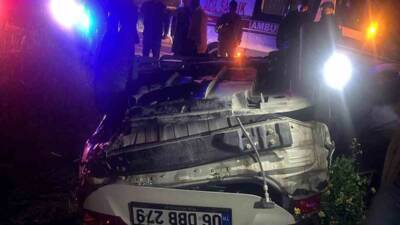 Diyarbakır’ın Bağlar ilçesinde otomobilin şarampole devrilmesi sonucu 1 kişi yaşamını