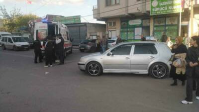 Gaziantep’te otomobile arkadan çarpan motosikletin sürücüsü yaralandı.