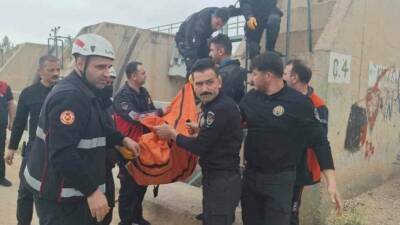 Şanlıurfa’nın Haliliye ilçesinde sulama kanalında kadın cesedi bulundu.