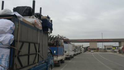 Bayramdan sonra Kilis Öncüpınar Gümrük Kapısı’ndan ülkelerine dönüş yapan Suriyeli